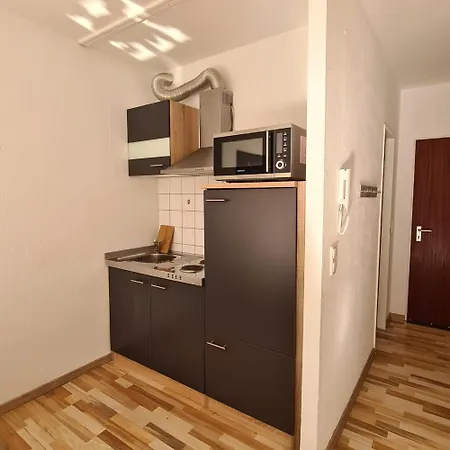 Zentrales Mit Balkon Und Parkplatz Apartman *